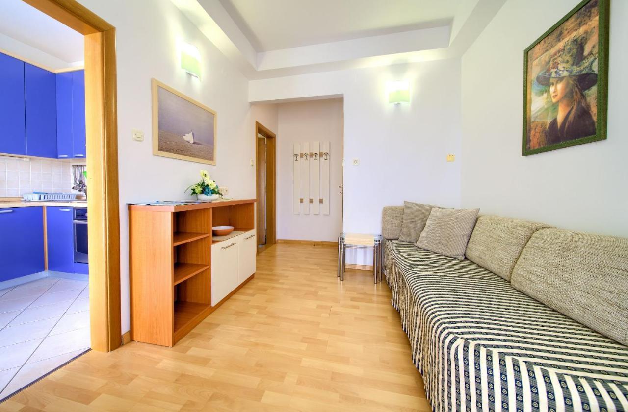 Apartments Jele مالينسكا المظهر الخارجي الصورة
